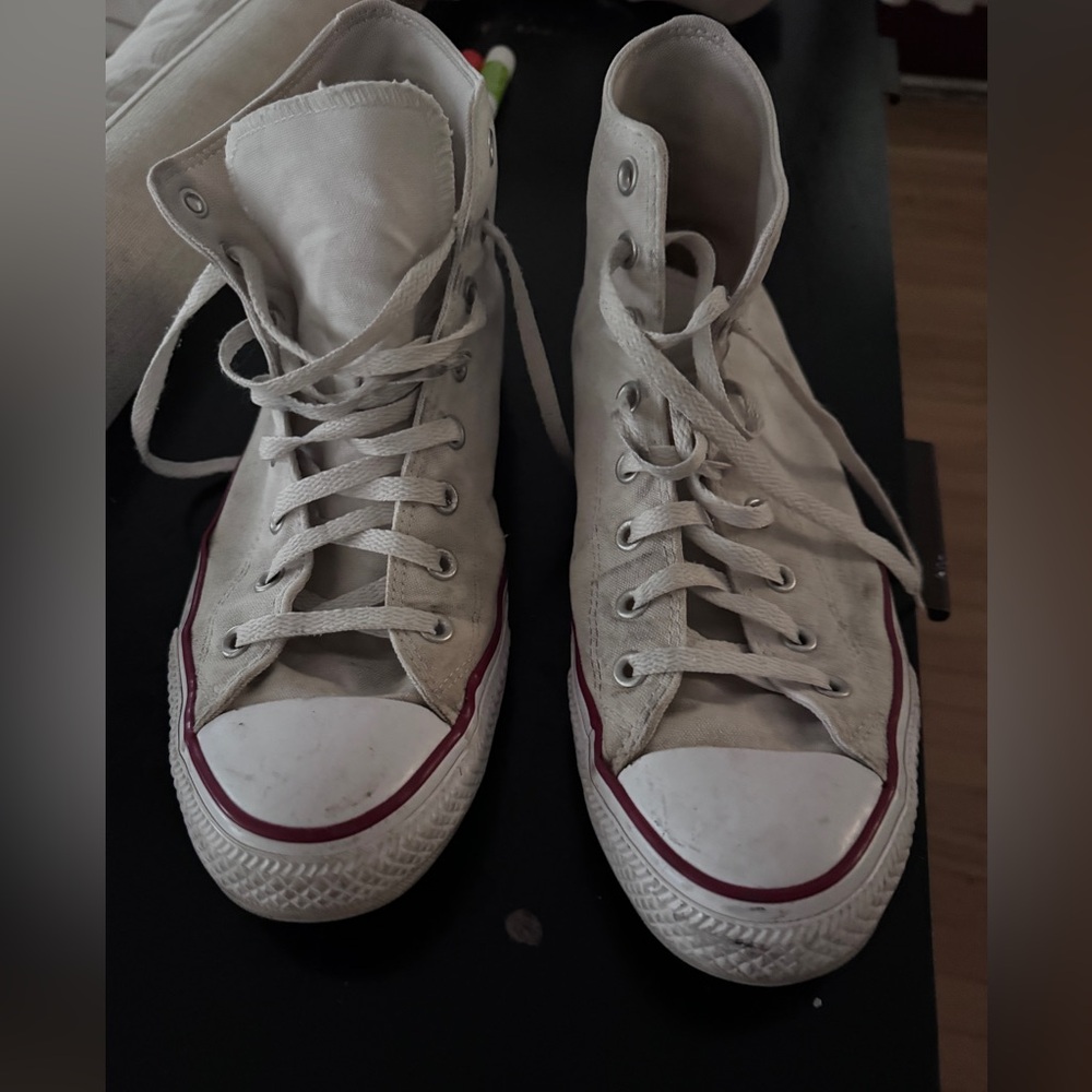 Classic High-Top Canvas Sneakers in Off-White with Red Trim